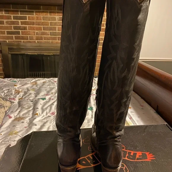 FreeBird Wonder Leather Cowboy Boots - Picture 4 of 7